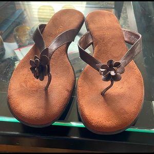 Faux Leather Brown flip flops